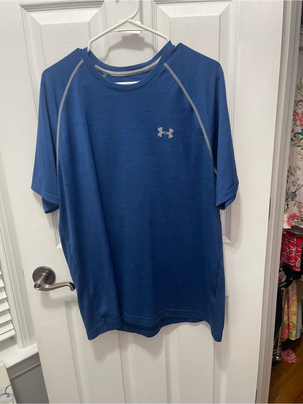 Under Armour Men’s Royal Blue Performance Tee with Contrast Stitch